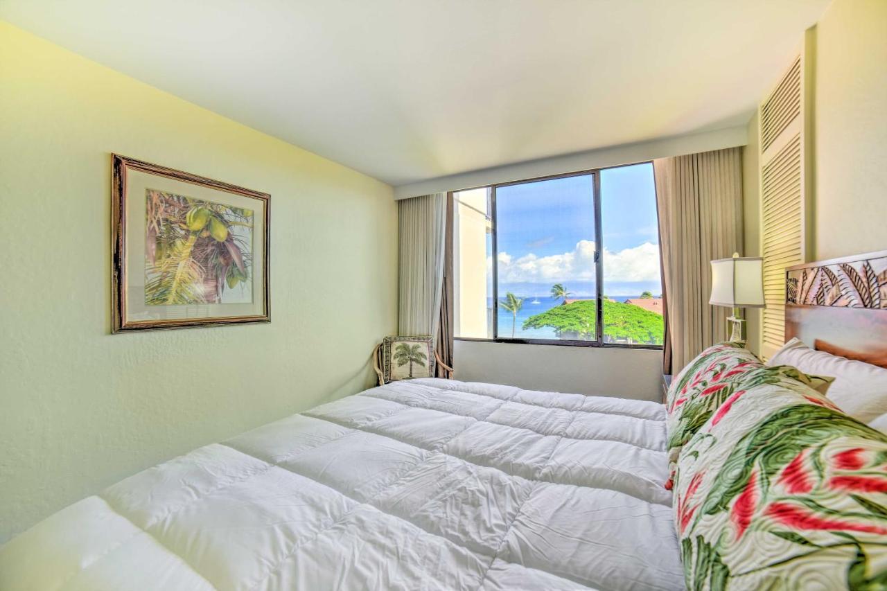 Cute Beachfront Condo With Lanai And Resort Pools カハナ エクステリア 写真